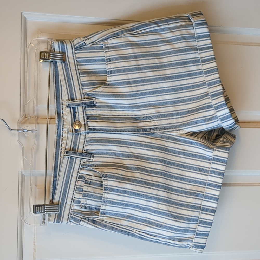 American Eagle Striped Denim Mom Short